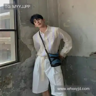 翁纳伶